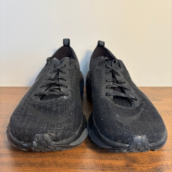 Nike Men's Invincible 3 Running Shoes Sneakers Black Size 9 - Picture 3 of 6